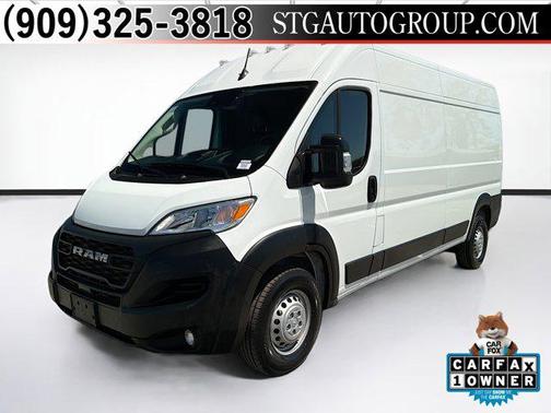 Bright White Clearcoat 2025 RAM ProMaster 2500 Tradesman