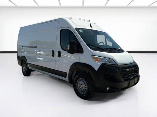 Bright White Clearcoat 2025 RAM ProMaster 2500 Tradesman