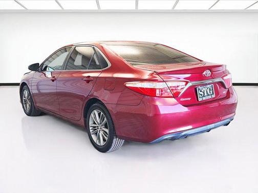 2015 Toyota Camry SE