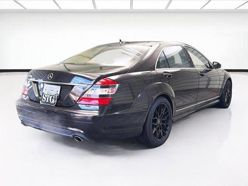 2009 Mercedes-Benz S-Class S 550