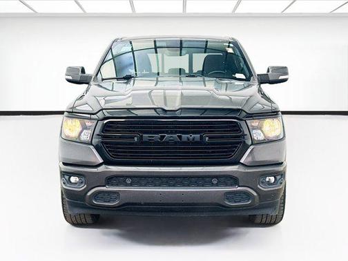 Granite Crystal Metallic Clearcoat 2020 RAM 1500 Big Horn/Lone Star