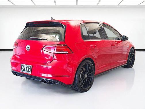 2018 Volkswagen Golf R 2.0T DSG