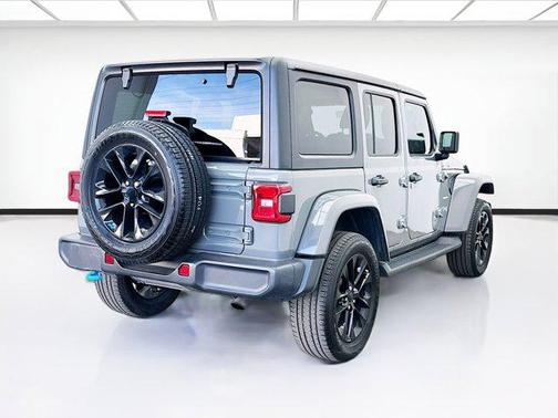 2022 Jeep Wrangler Unlimited 4xe Sahara