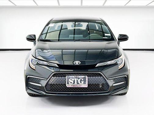 Black Sand Pearl 2020 Toyota Corolla SE