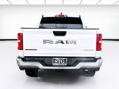 Bright White Clearcoat 2025 RAM 1500 Big Horn/Lone Star