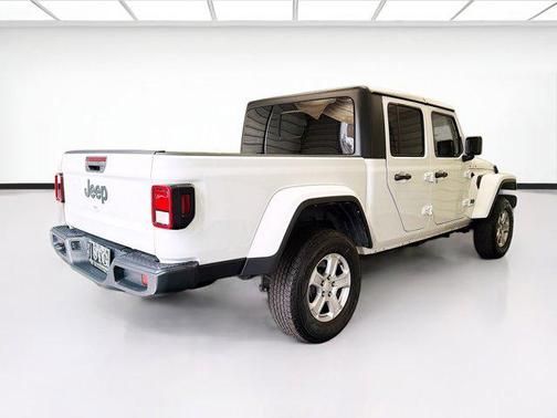 Bright White Clearcoat 2022 Jeep Gladiator Sport S