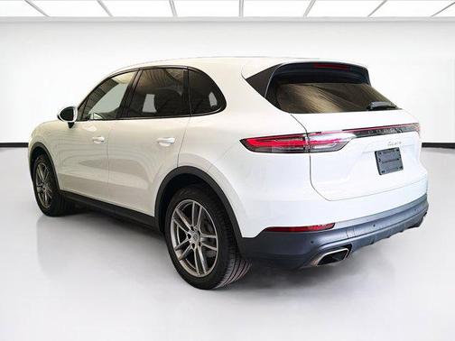 White 2019 Porsche Cayenne Cayenne