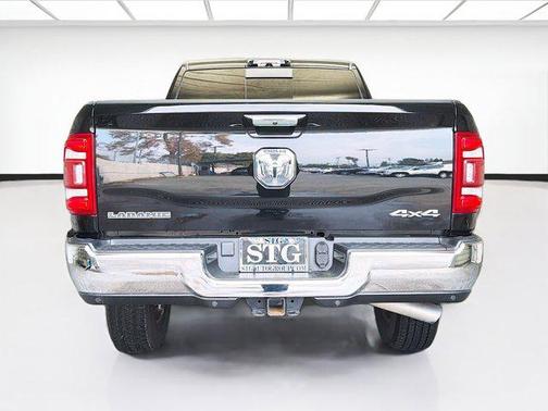 2022 RAM 2500 Laramie Mega Cab 4x4 6'4' Box