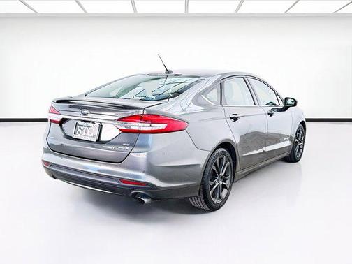 2018 Ford Fusion Hybrid SE