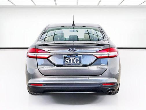 2018 Ford Fusion Hybrid SE