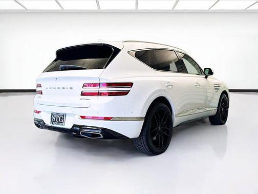 Uyuni White 2021 Genesis GV80 3.5T