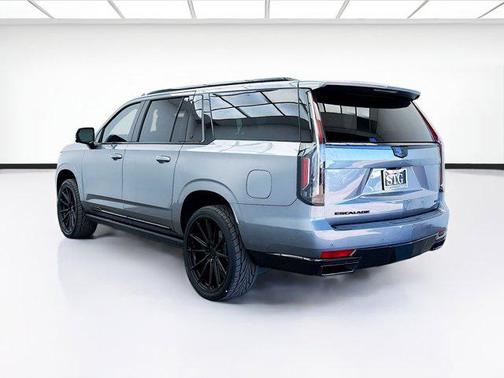 2021 Cadillac Escalade ESV Sport