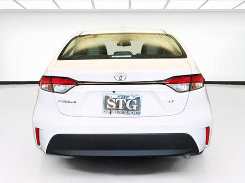 Ice 2024 Toyota Corolla LE