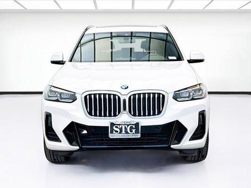 Mineral White Metallic 2023 BMW X3 sDrive30i