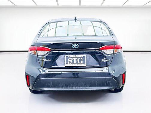 2024 Toyota Corolla Hybrid LE