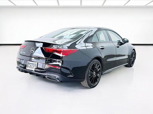 2022 Mercedes-Benz CLA 250 Base