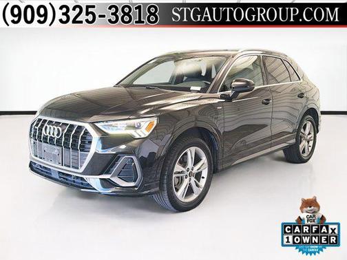 Mythos Black Metallic 2023 Audi Q3 Premium 45 TFSI S line quattro Tiptronic