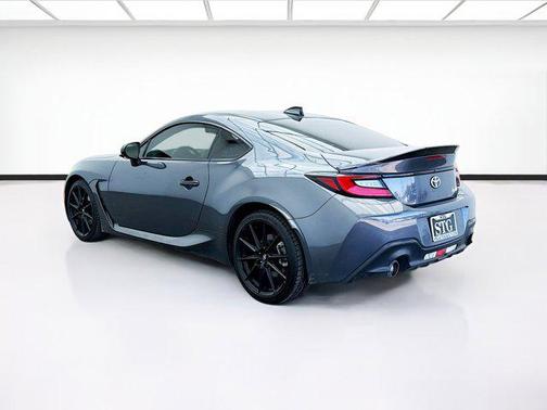 2024 Toyota GR86 Premium