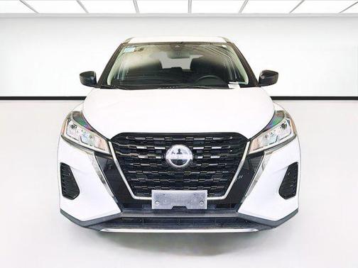 Fresh Powder 2022 Nissan Kicks S