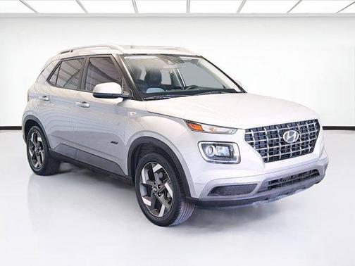 2021 Hyundai VENUE SEL
