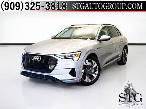 2022 Audi e-tron Premium