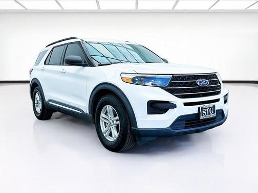 Oxford White 2020 Ford Explorer XLT