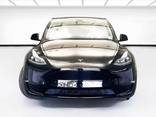 2024 Tesla Model Y Performance Dual Motor All-Wheel Drive