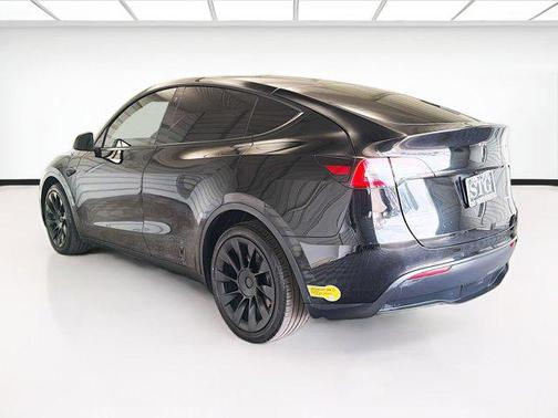 Solid Black 2022 Tesla Model Y Long Range Dual Motor All-Wheel Drive
