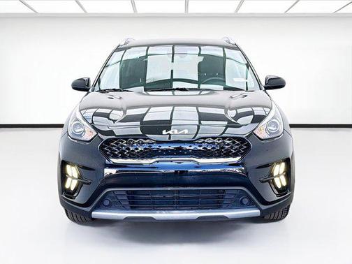 2022 Kia Niro LXS