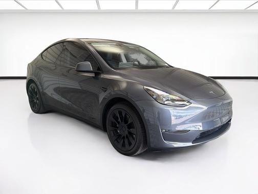Midnight Silver Metallic 2023 Tesla Model Y Long Range Dual Motor All-Wheel Drive