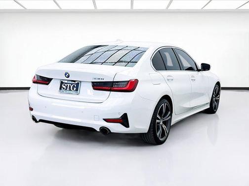 2020 BMW 330 330i