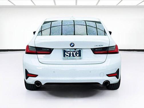 2020 BMW 330 330i