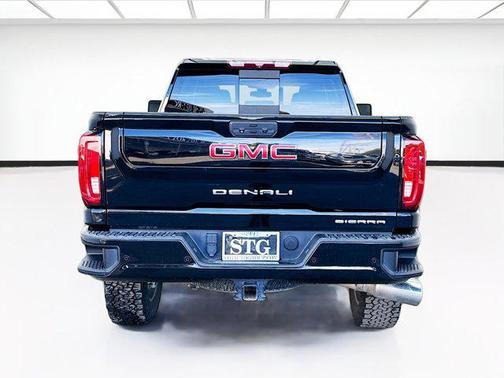 Onyx Black 2021 GMC Sierra 2500 Denali