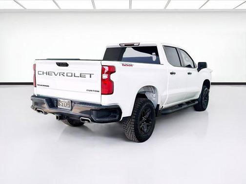 Summit White 2024 Chevrolet Silverado 1500 Custom Trail Boss