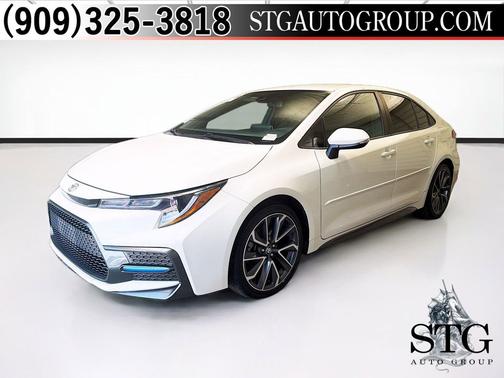 Blizzard Pearl 2021 Toyota Corolla SE