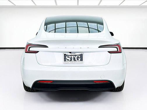 2025 Tesla Model 3 Standard Range