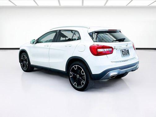 2020 Mercedes-Benz GLA 250 Base