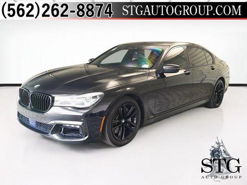 Black Sapphire Metallic 2016 BMW 750 I