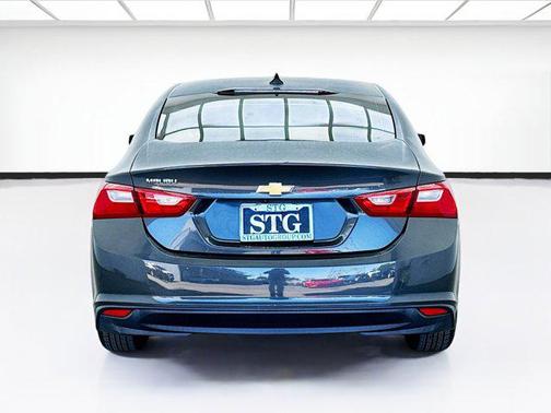 2017 Chevrolet Malibu 1LS