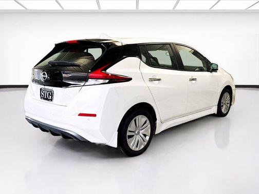 2023 Nissan Leaf S 40 kWh