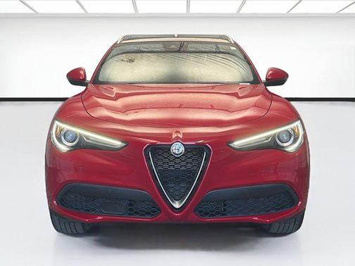 2021 Alfa Romeo Stelvio Base