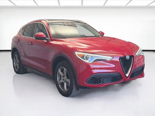 2021 Alfa Romeo Stelvio Base