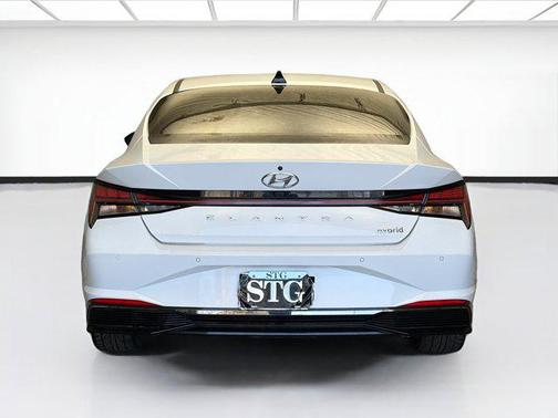 2021 Hyundai ELANTRA HEV Limited