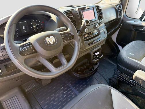Bright White Clearcoat 2025 RAM ProMaster 3500 High Roof