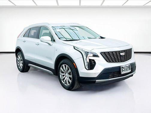 2022 Cadillac XT4 Premium Luxury