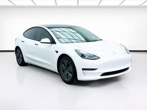 2023 Tesla Model 3 Standard Range