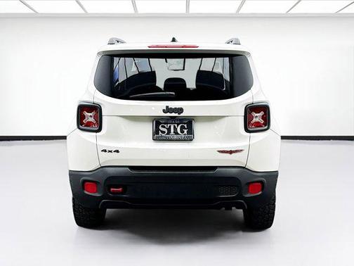 2017 Jeep Renegade Trailhawk