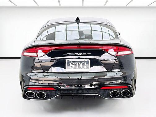 2022 Kia Stinger GT-Line
