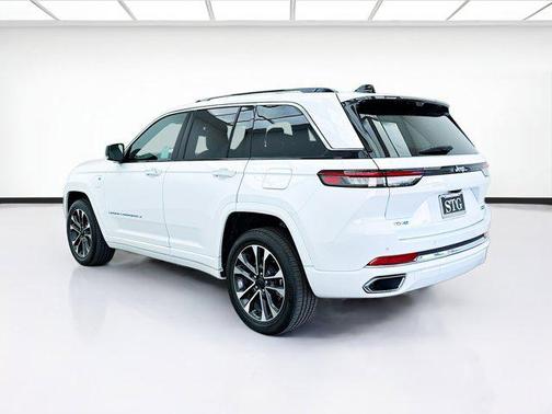 2023 Jeep Grand Cherokee 4xe Overland