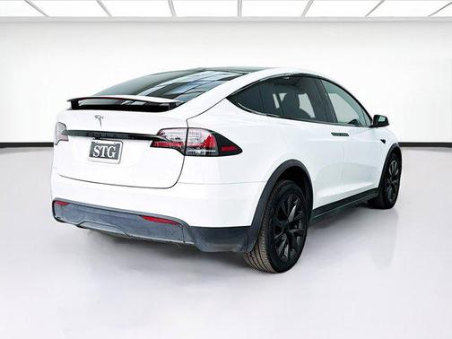 2022 Tesla Model X Dual Motor All-Wheel Drive